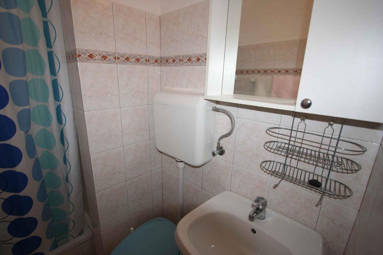 Apartment In Silo/Insel Krk 14533 Kültér fotó